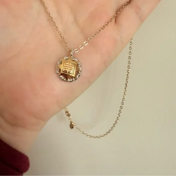 💎🎉Host Pick🎉💎 Givenchy Gold and Silver Two-Toned Sun Necklace With Logo, RARE! - Picture 4 of 10